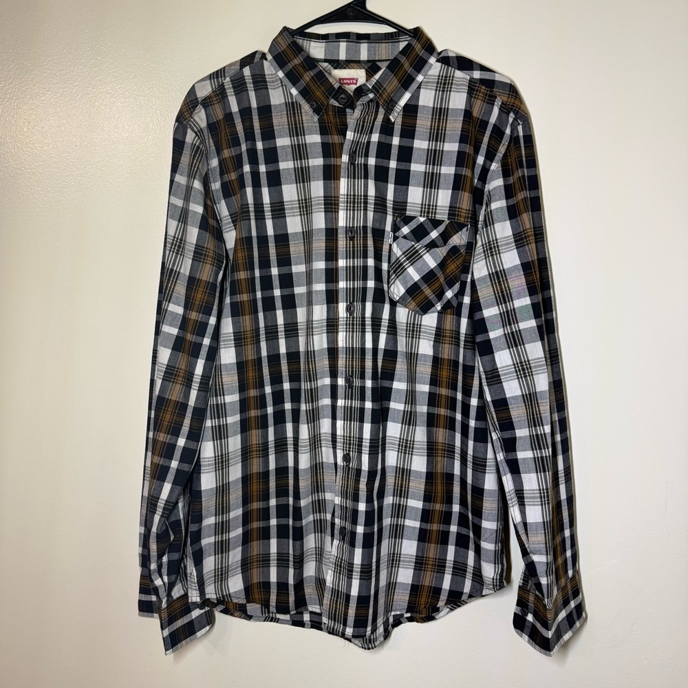 Levi's Men's Plaid Black and Brown Button-Down Shirt